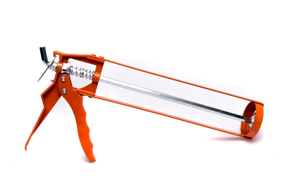 Cloke Gun Caulking Guns – Paintgear